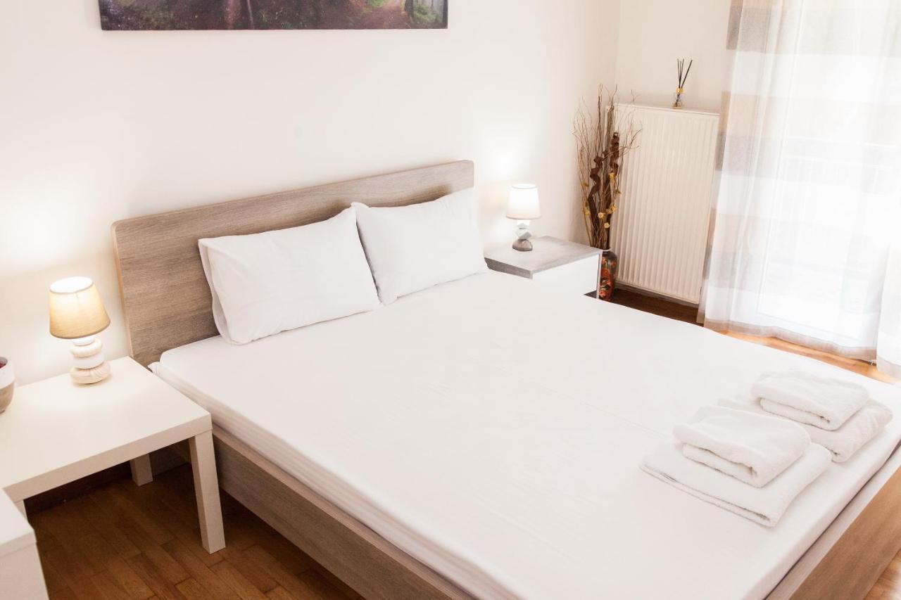 Cozy Apartment Near Stavros Niarchos Park Athens Luaran gambar
