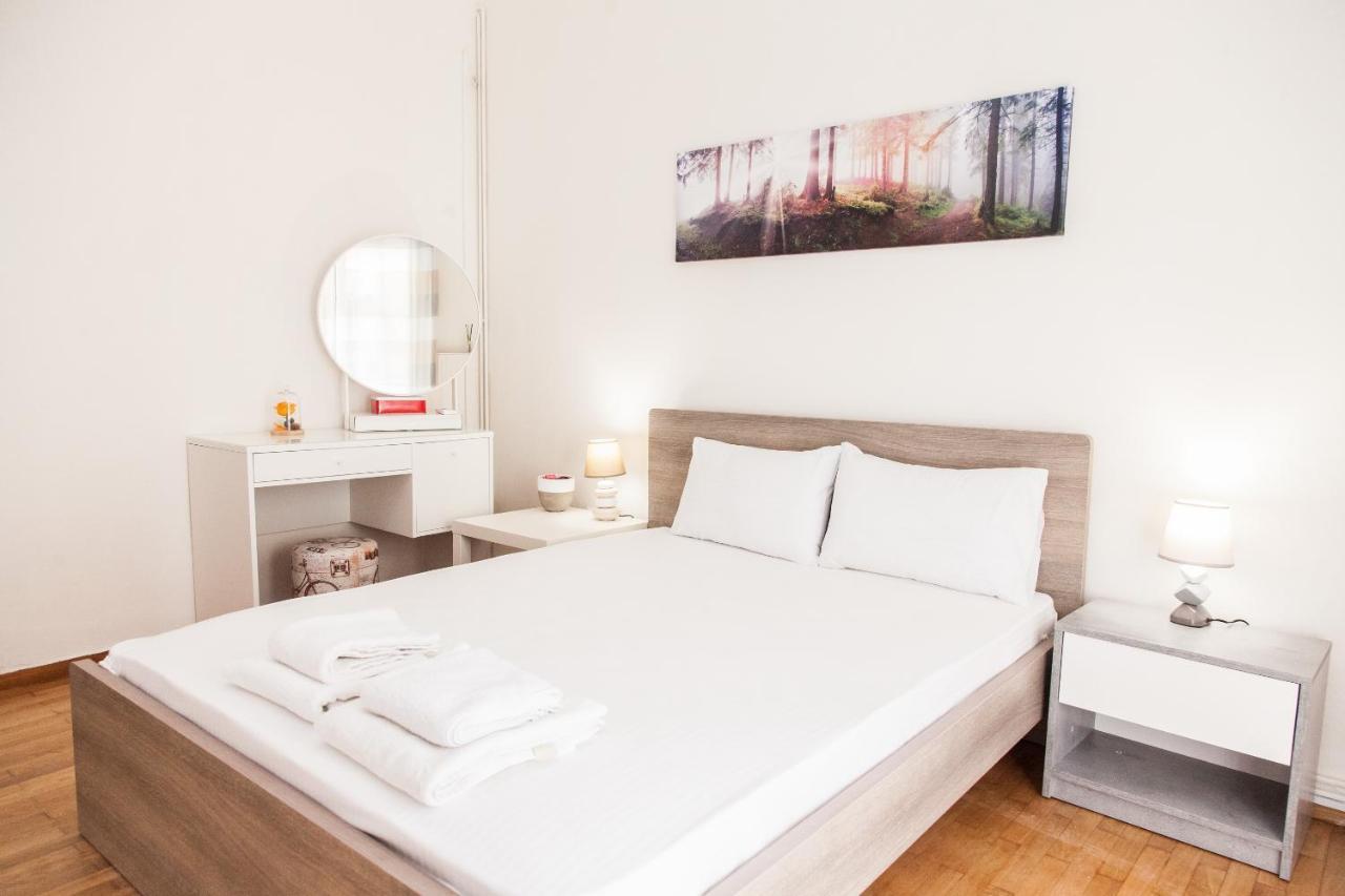 Cozy Apartment Near Stavros Niarchos Park Athens Luaran gambar