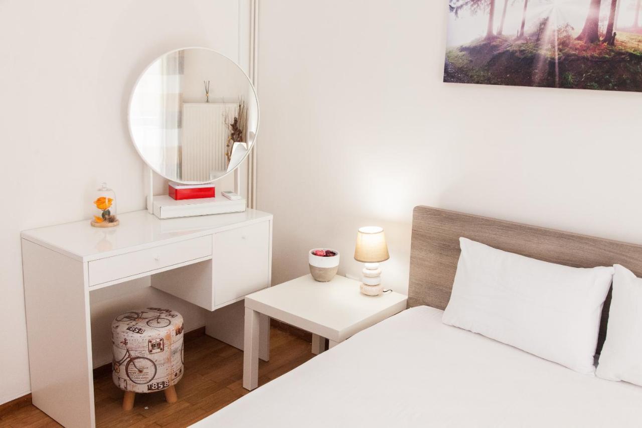 Cozy Apartment Near Stavros Niarchos Park Athens Luaran gambar