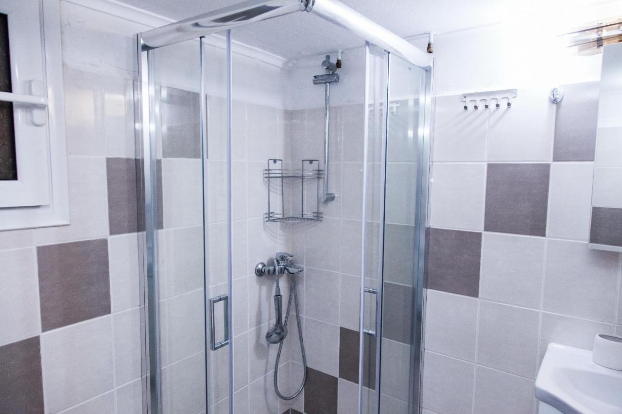 Cozy Apartment Near Stavros Niarchos Park Athens Luaran gambar