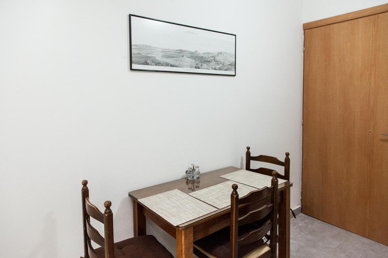 Cozy Apartment Near Stavros Niarchos Park Athens Luaran gambar