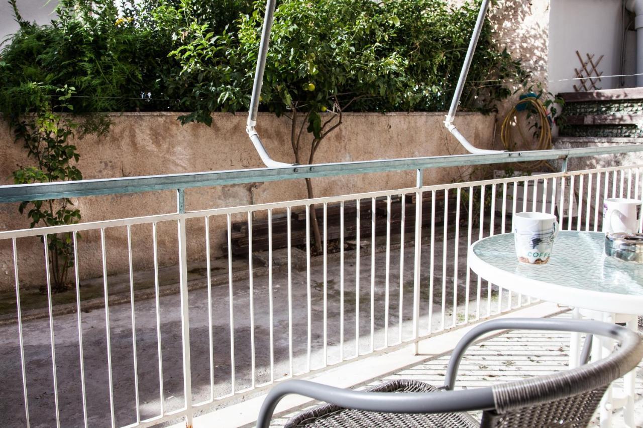 Cozy Apartment Near Stavros Niarchos Park Athens Luaran gambar