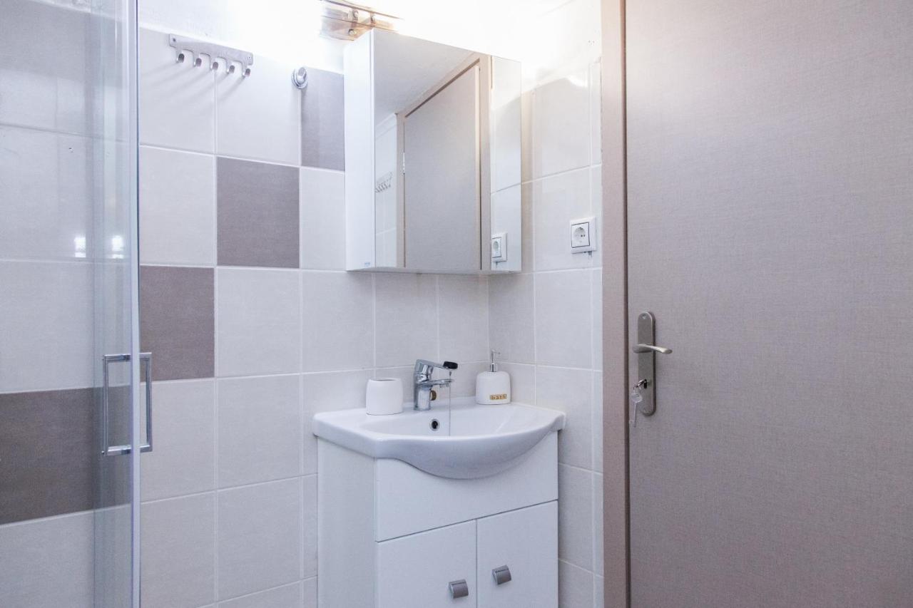 Cozy Apartment Near Stavros Niarchos Park Athens Luaran gambar